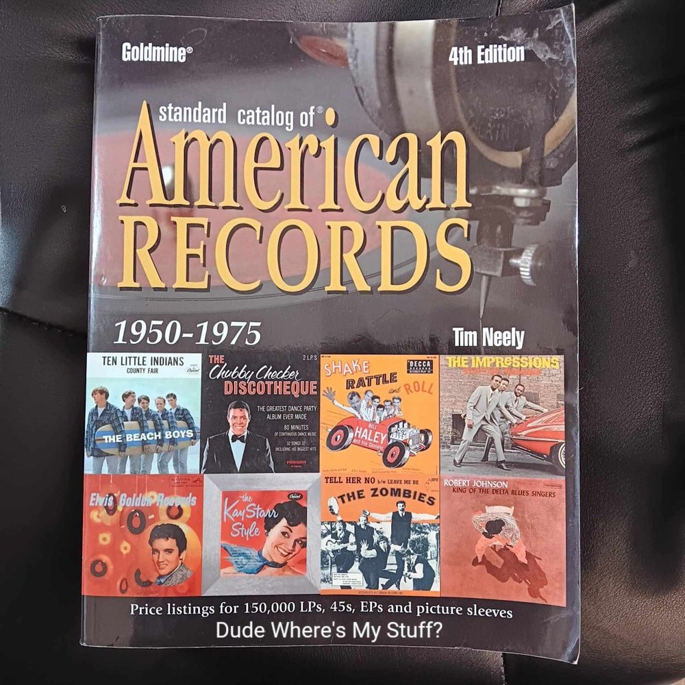BOOK STANDARD CATALOG OF AMERICAN RECORDS 1950-1975 - 1,376 Pgs - 2004 soft cov